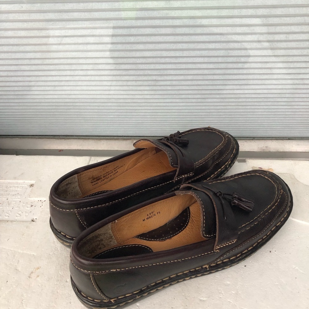 Born Women’s Brown Leather Suede Tassel Slip On Loafers Flats Shoes Size 6.5 - Picture 6 of 12